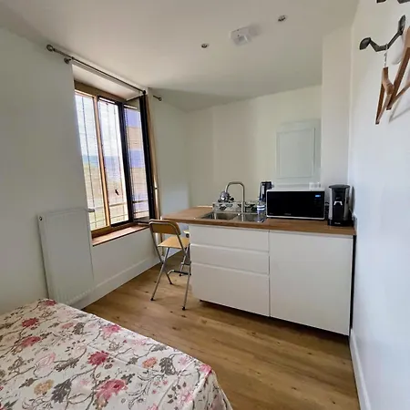 Maison Auctoire Sarras
